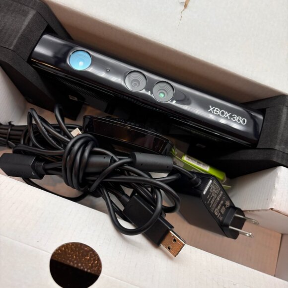 Xbox 360 Kinect Sensor Console Accessories Black Lightly Used in Box Untested - Picture 6 of 16